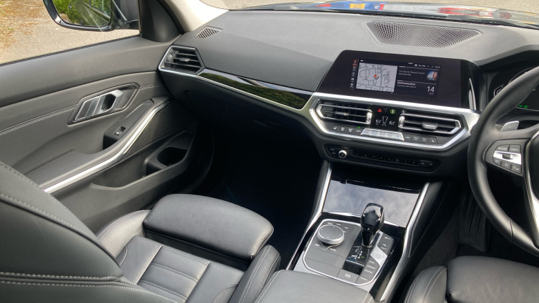 BMW 3 Series 320i Sport 5dr Step Auto Petrol Estate